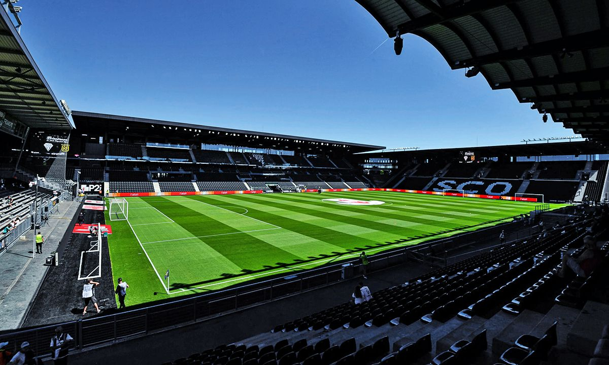 Stade Raymond Kopa