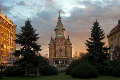 Catedrala-mitropolitana.jpg