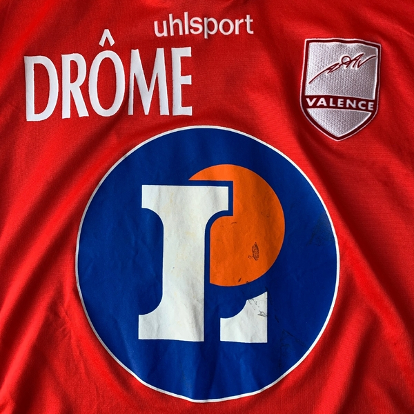 2000 - D992005C-DD4C-4299-9518-B0BE16B7AFA0_1024x1024@2x.jpg